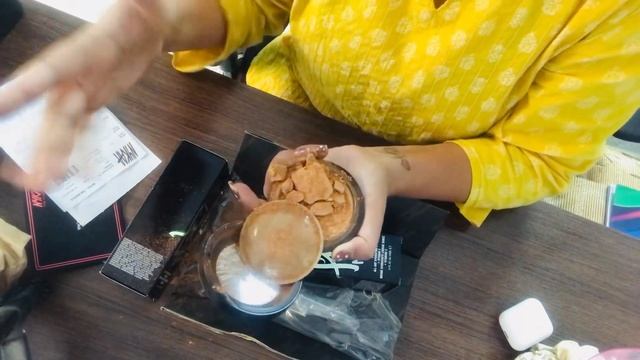 Unboxing Nykaa Parcel (Broken Mac Mineralize Powder) смотреть онлайн