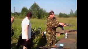 Стрельба из АКМ холостыми патронами