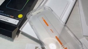 Защитное стекло Baseus для iPhone 13/13 Pro