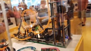 NEW LEGO ROLLER COASTER LOOP Coaster LEGO STORE Review 10303