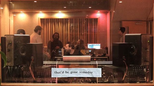 The Macarons Project - Heartbreaker (Official Lyric Video) смотреть онлайн