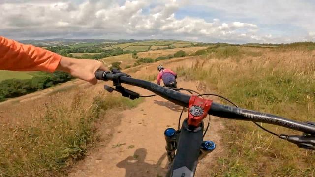 How To Adjust Geometry | Flip Chips & Headset Cups Explained! смотреть онлайн