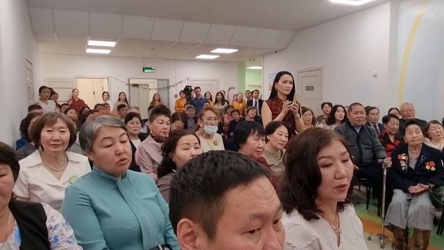 Нам улууһа, l-Хомустаах нэһилиэгэр " Улыбка " уһуйаан смотреть онлайн