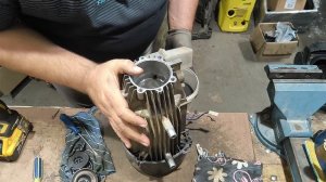 Ремонт Karcher HD 6/15c. Устранение шума мотора.