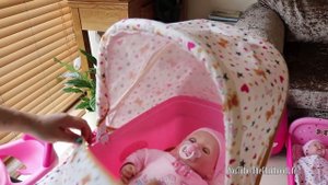 Smoby Baby Nurse Shara Pram and Dolls Bed Baby Annabell Sleep and Go for a Walk