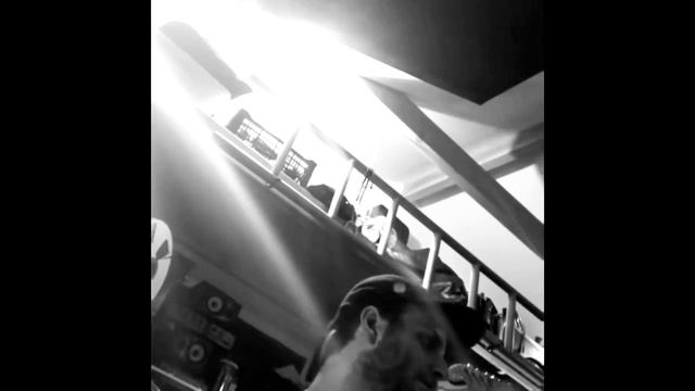 “you got tricks, i ain’t got no tricks” - Mac DeMarco смотреть онлайн