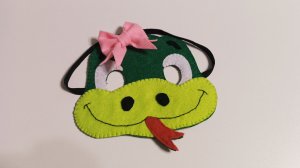 Как сшить маску змеи из фетра. Маска змеи из фетра. Маскарадная маска. Карнавальная маска змеи.