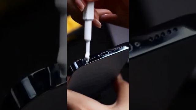 Зачем нужен последний? #airpods #apple #находки #озон