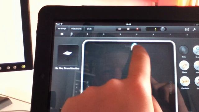 GarageBand For iPad App Review смотреть онлайн