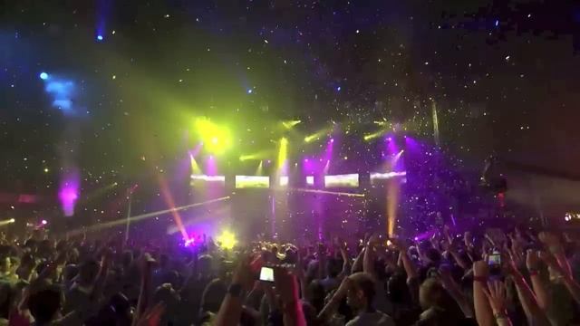 Calvin Harris - Feel So Close (Live at iTunes Festival 2012)