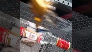 Гравировка на бутылке