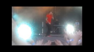Linkin Park - Breaking the habit (Live at Red Square, Moscow 2011)