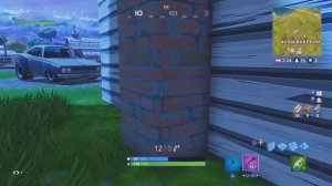 Эта не та лама которую вы ищите Fortnite