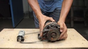 How i make POWERFUL 5000W generator using car dynamo motor at home || How to make 220v generator