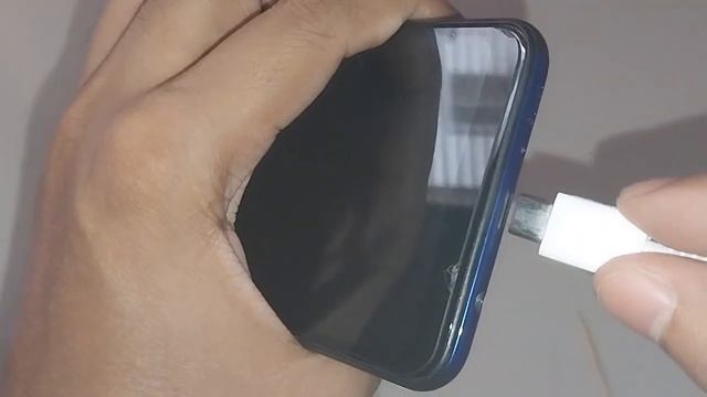 How to clean mobile charging port type c | 6 ways to clean c type charging port смотреть онлайн