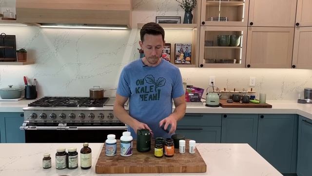 Vitamins We Take EVERY DAY At 44 Years Old смотреть онлайн