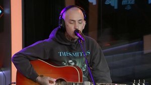 blackbear - hot girl bummer (live acoustic version)