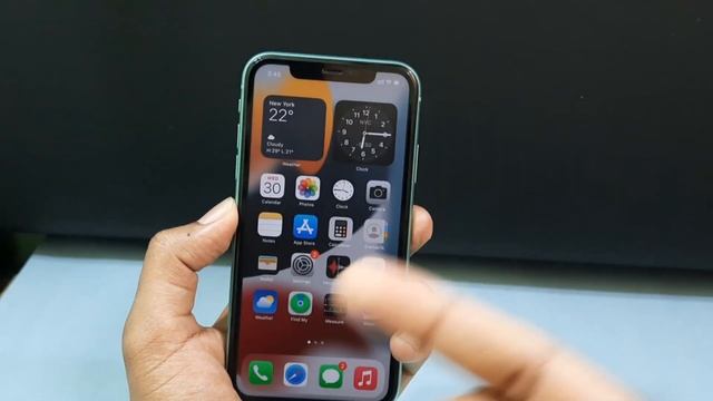 How to Turn Off VoiceOver on iPhone When Locked | 2 Ways!
