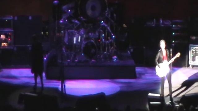 Fleetwood Mac - Never Going Back Again смотреть онлайн