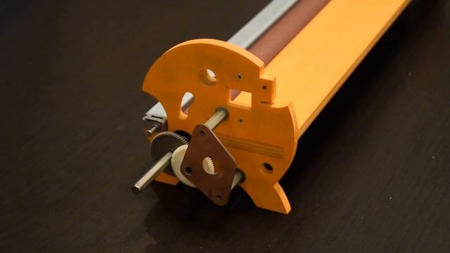 Самодельный режущий плоттер #1 Homemade Cutting Plotter # 1