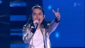 Валерия Базыкина и Манижа Аминова   «Трава у дома» №1