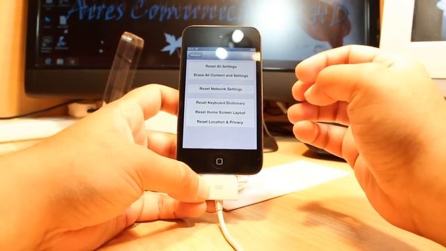 Factory or Hard reset at iPhone 5, 4s, 4 iPod touch 5th, 4th gen смотреть онлайн