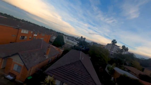 HGLRC Sector30 HD FLY FROM INSIDE MY ROOM THROUGH THE WINDOW смотреть онлайн