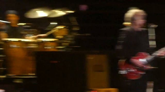 Fleetwood Mac Go Your Own Way смотреть онлайн