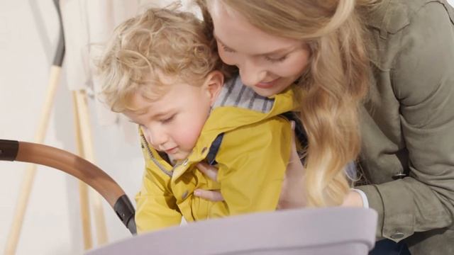 Maxi Cosi Lila Comfort Stroller смотреть онлайн