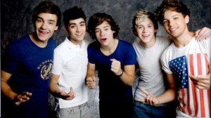 One Direction - Best Song Ever (Lyrics & Pictures)