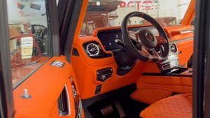 G-class - перешив сидений, перетяжка салона в яркие оранжевые цвета, элементы из карбона