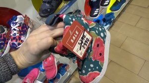 ВЛОГ Покупаем подарки!!! Какие серьги выбрать на Новый год Показываю наши покупки