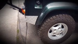 Land Rover Defender 90 TD5 County Station Wagon