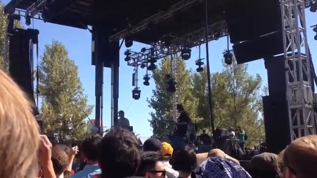 Cooking Up Something Good - Mac Demarco (live) FYF 2013 смотреть онлайн