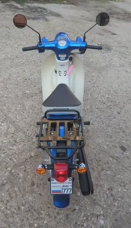 Это самый красивый цвет или нет? Honda Super Cub 50