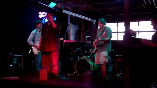 "PHASES" TRENT SLATON AND COUNTRY CASE find us on iTUNES AM смотреть онлайн