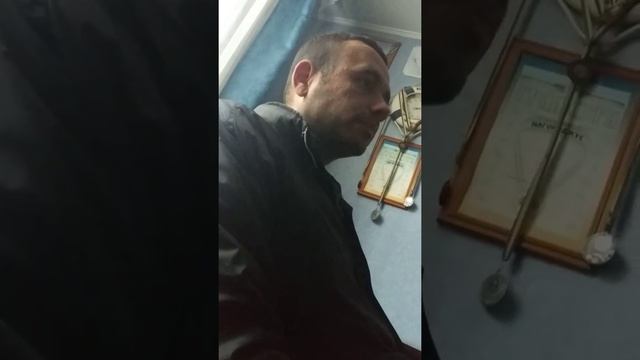 Капа , на хате отвисает разговор за хобби смотреть онлайн