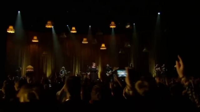 Adele - Rolling In The Deep (Live) Itunes Festival HD смотреть онлайн