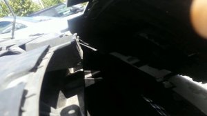 How to remove Seat Leon 1P1 front badge / grill / griglia