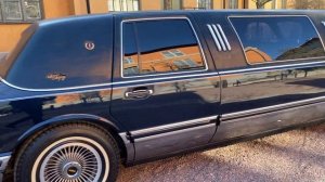 1992 Lincoln Town Car Limousine - Walkaround