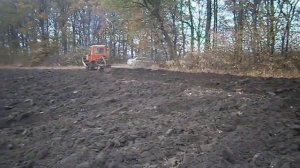 пахота на дт 75