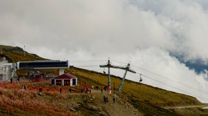 Золотая осень в горах курорта Роза Хутор. Октябрь 2024