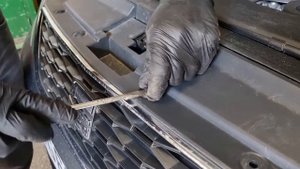 SEAT LEON MK3 - How To Remove Headlight Headlamp Removal Replacement 2013-2019