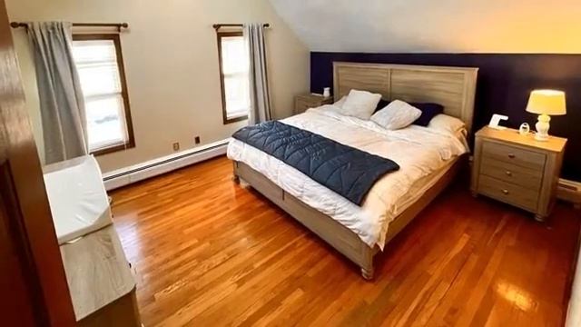 Real estate in East Saugus - Single Family property - Listed by Hayley Buonopane & Hayley Buonopane смотреть онлайн