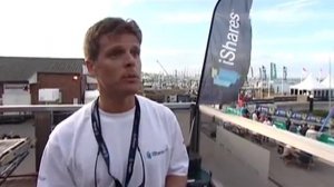 iShares Cup 2008 - Cowes : Team Aqua capsize