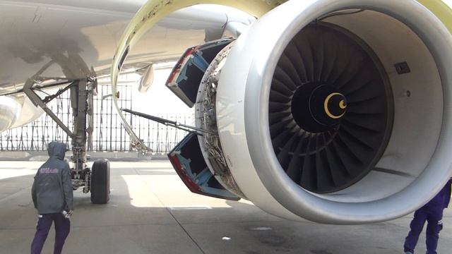 Rolls-Royce Trent 700 T/R test смотреть онлайн