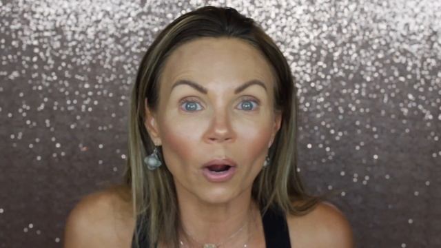 NEW MAC X PATRICKSTARRR FALL COLLABORATION...NEW LAURA MERCIER GLOW POWDER смотреть онлайн