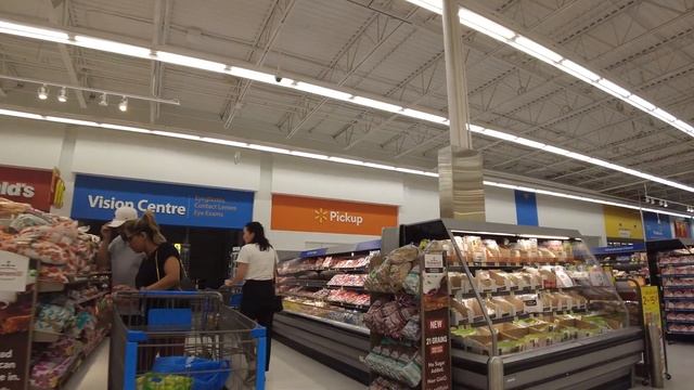 4K Let's go window shopping! смотреть онлайн