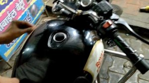 New Royal Enfield Classic 350 Black BS4 2017 (Protecting tank from scratches)