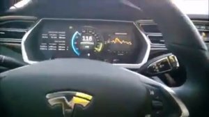 Tesla модель S зимой 2014